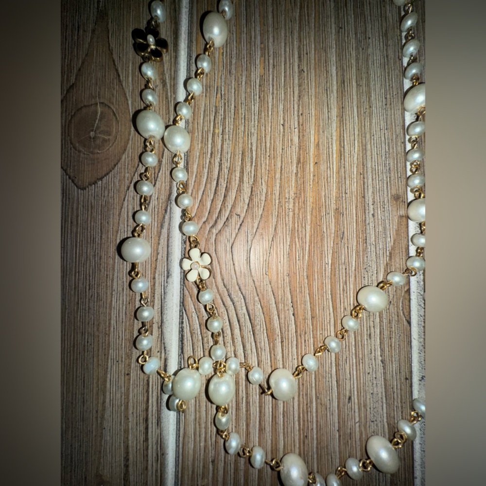Delicate Pearl & Flower Long Necklace - Gold Tone - Picture 8 of 9